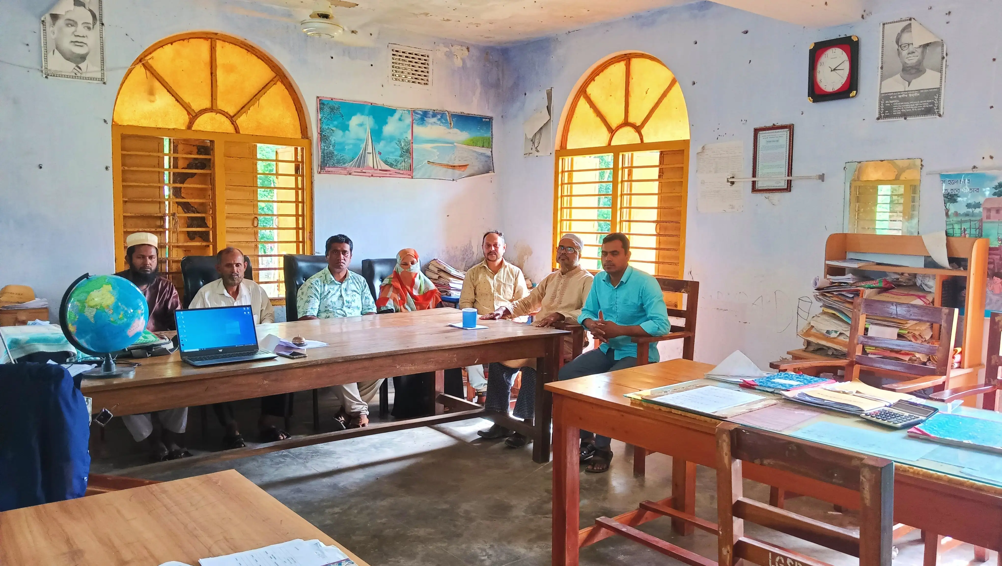 শিক্ষক মিলনায়তন