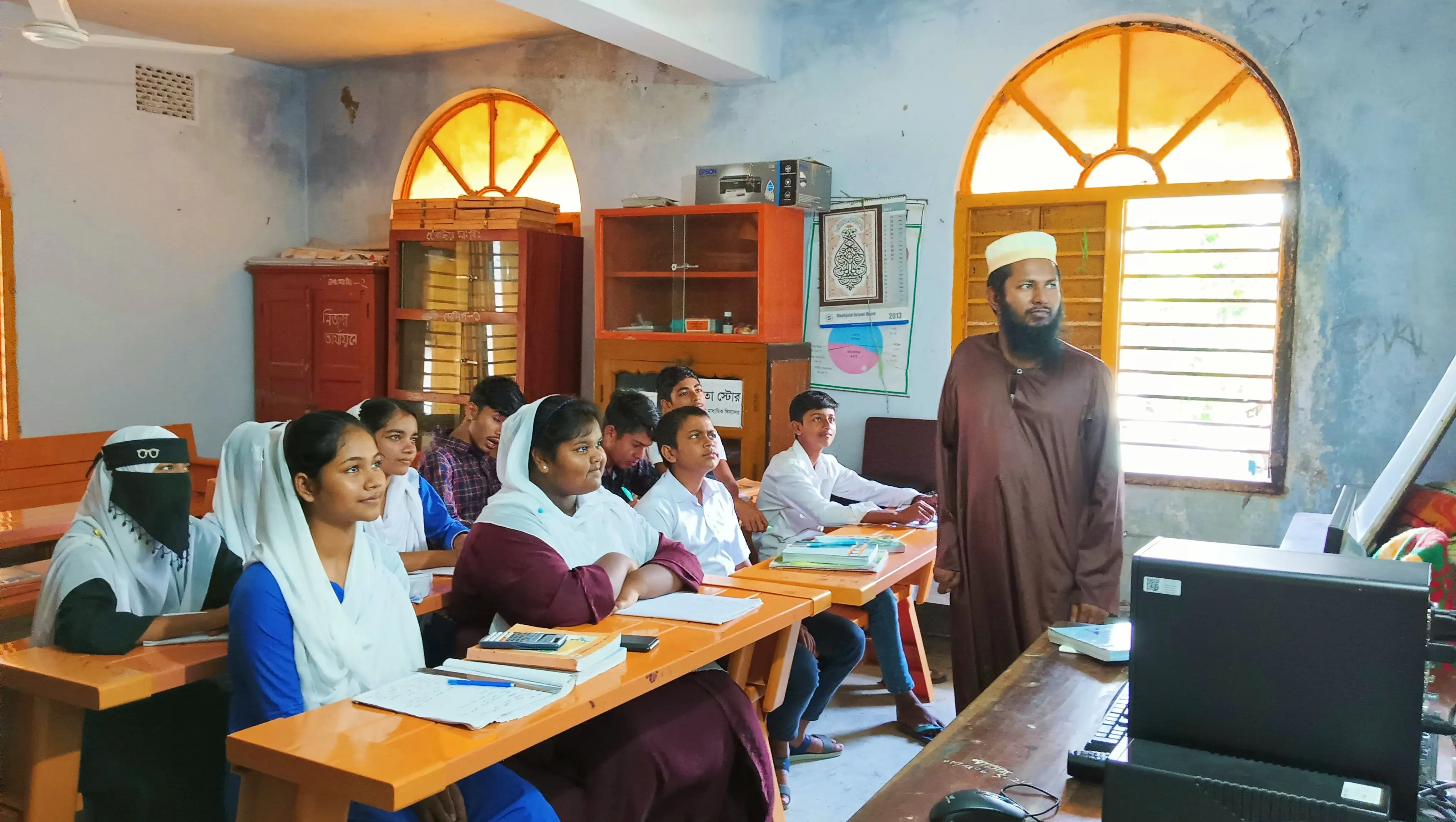 ডিজিটাল ল্যাবে পাঠদান